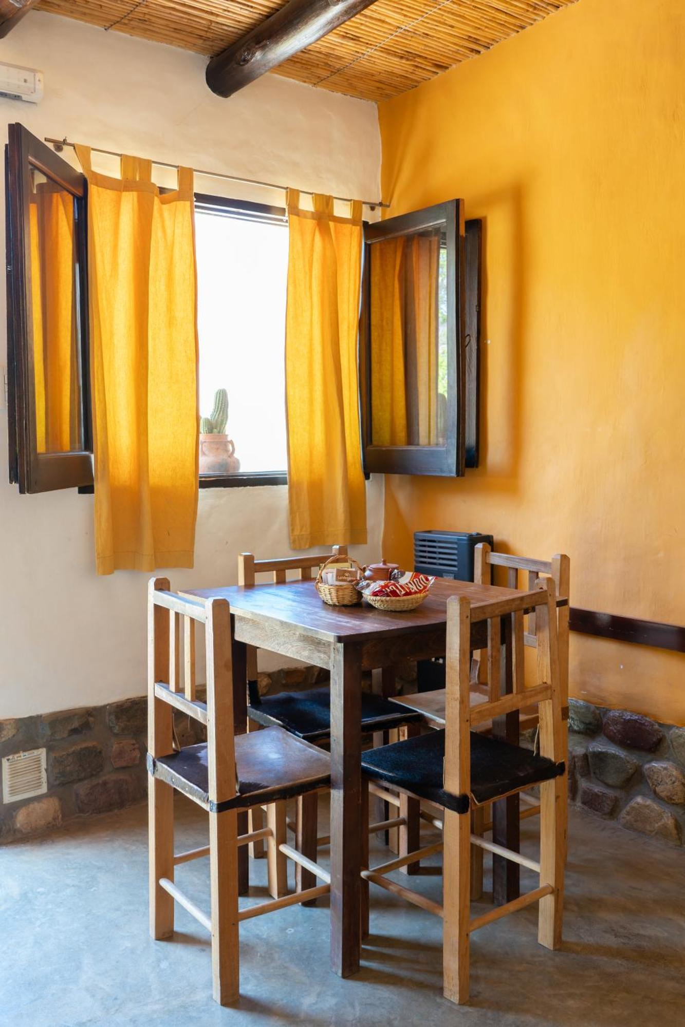 Posada Suri Huasi Tilcara Εξωτερικό φωτογραφία